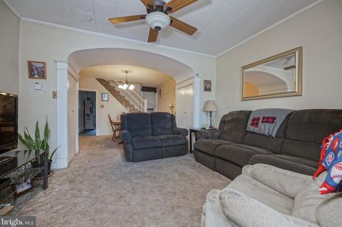 5724 Jackson St, Philadelphia PA  19148-2930 exterior