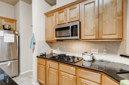 207 Chesapeake Bay Ln, Austin TX  78717-2975 exterior