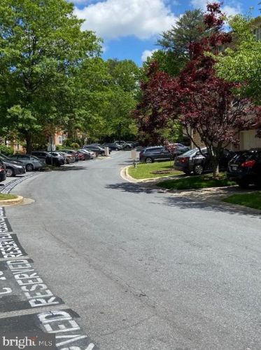 11438 Encore Dr, Silver Spring, MD 20901-5043