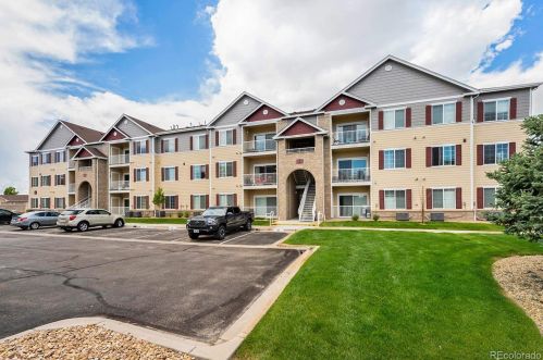 15700 Jamison Dr, Englewood CO 80112-4686 exterior