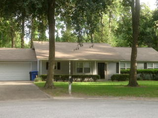 115 Rachelle Ct, Brunswick, GA 31520-1368