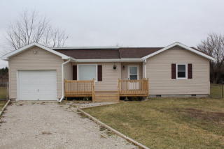 15500 Aspen Dr, Georgetown, IL 61846-6107