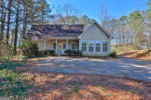 1405 Hamilton Rd, Kennesaw, GA 30152-4026