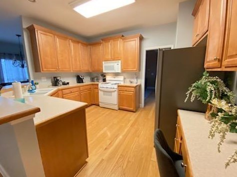 4196 Haynes Mill Ct, Kennesaw, GA 30144-4207