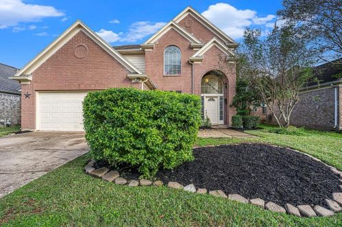 2927 Julie Ann Dr, Pearland, TX 77584-1321