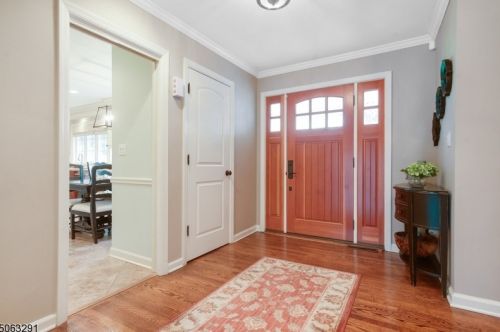 11 Runnymede Rd, Chatham Township, NJ 07928-1325