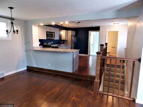 61 Cook Ave, Saint Paul MN  55130-3837 exterior