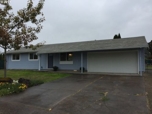 1300 Sitka Ave, Newberg, OR 97132-1444