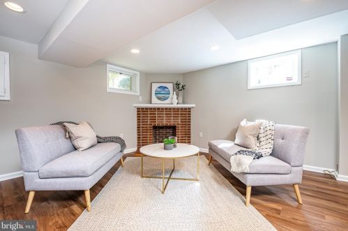 405 Pershing Dr, Silver Spring MD 20910-4341 exterior