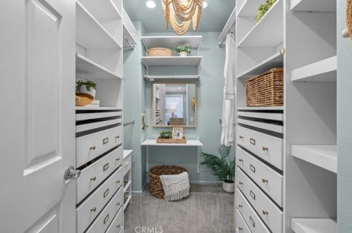 46 Danbury Ln, Irvine CA  92618-3972 exterior