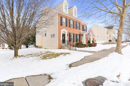 252 Prospect Hill Blvd, Charles Town WV  25414-5082 exterior