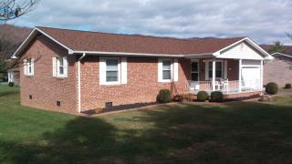305 Simmons Ave, Erwin, TN 37650-1535