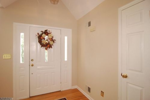 63 Mallard Dr, Hackettstown, NJ 07840-2839
