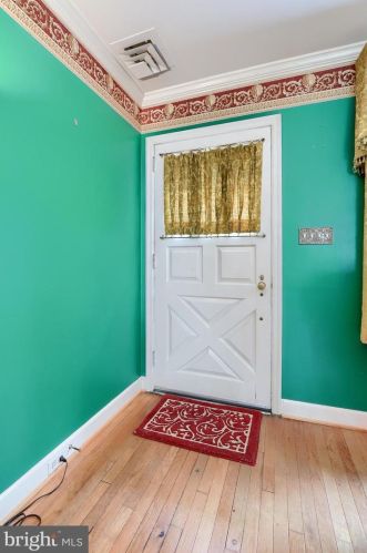 2184 Rdg Dr, Lancaster PA  17603-6150 exterior