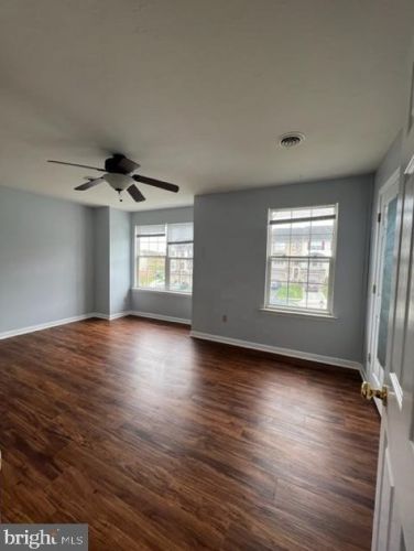 106 Zachary Dr, Hanover PA 17331-8674 exterior