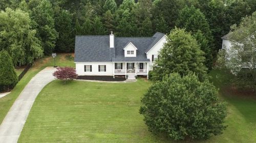 114 Heritage Oaks Dr, Ball Ground, GA 30107-6304