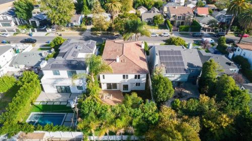 4719 Tobias Ave, Van Nuys CA  91403-2826 exterior