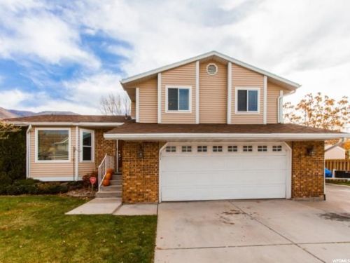 1454 Pony Express Way, Centerville, UT 84014-3024