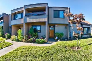 1083 Melrose Ave, Alameda, CA 94502-7066