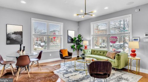 2101 Carpenter St, Philadelphia, PA 19146-2515