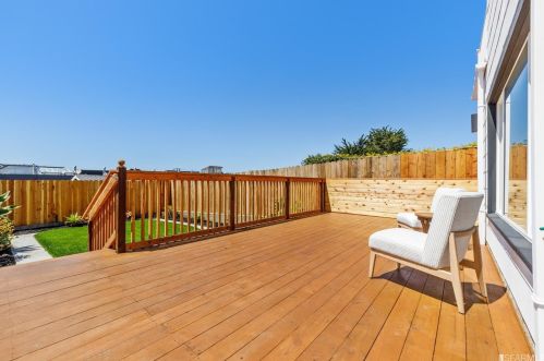 1767 40th Ave, San Francisco CA  94122-4039 exterior
