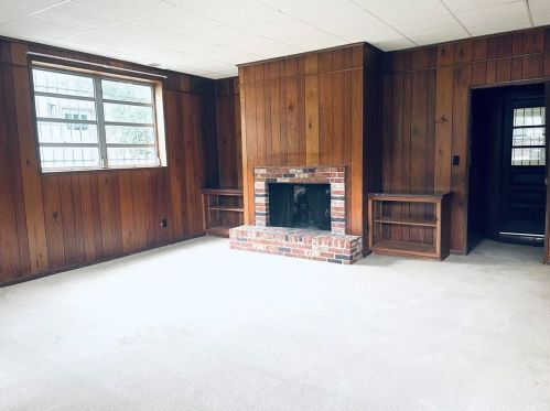 2215 Marann Dr, Atlanta GA  30345-3538 exterior