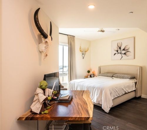 670 Caruso Ave, Glendale CA  91210-1519 exterior