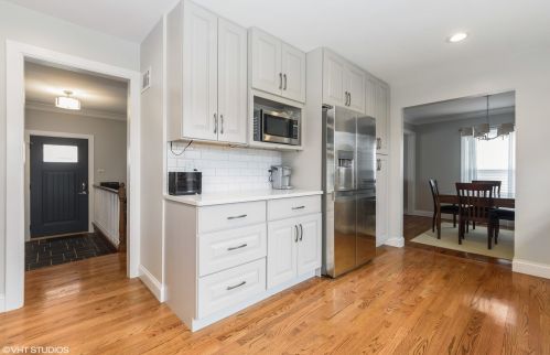 900 King Richards Ct, Bannockburn IL  60015-2627 exterior