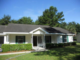 117 Dawn Cir, Brunswick, GA 31523-6406