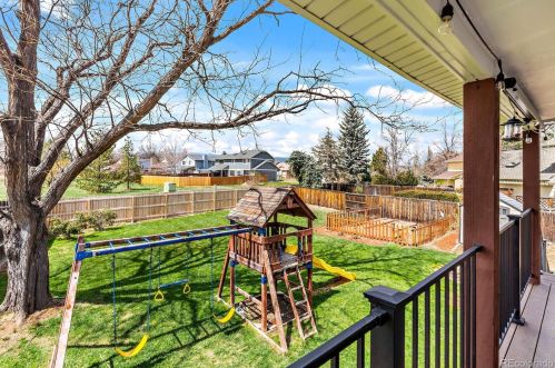 13675 66th Pl, Arvada CO  80004-2002 exterior