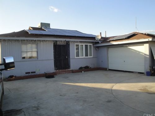 721 Kemp St, Riverside, CA 92501-1335