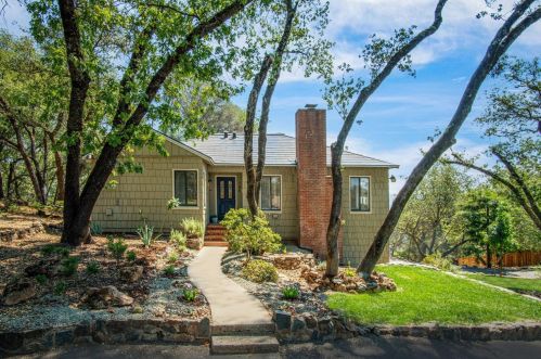 105 Donnington Ave, Auburn, CA 95603-5306
