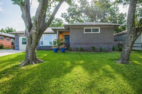 10124 Brockbank Dr, Dallas, TX 75229-5849
