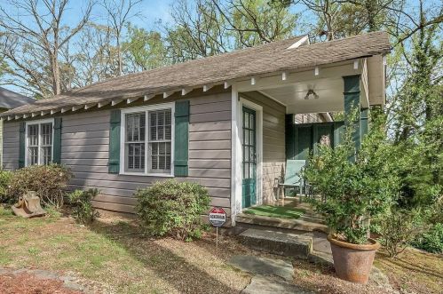 1835 Grove Ave, Atlanta, GA 30344-2415