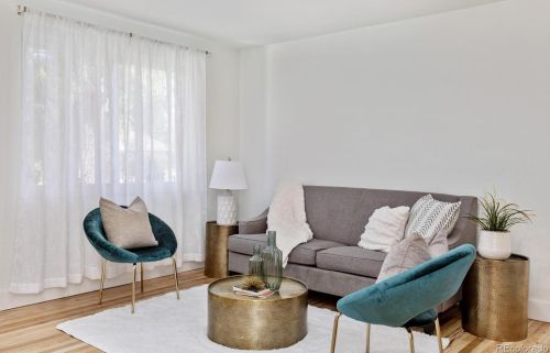 3063 Hudson St, Denver CO  80207-2746 exterior