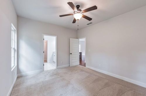 1382 Gus Thornhill Jr Dr, Atlanta GA  30344-3556 exterior
