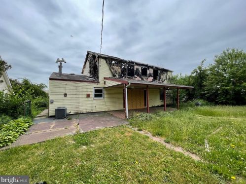 63 Marboro Ln, Willingboro, NJ 08046-3112