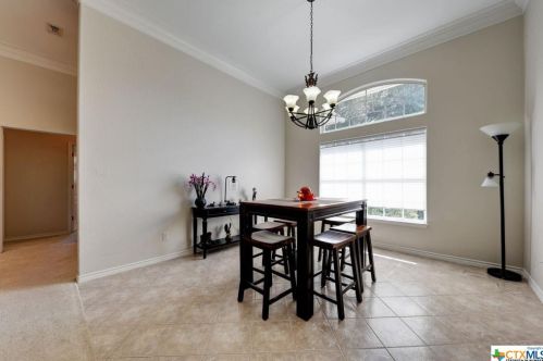 115 Parkridge Cir, Seguin TX 78155-7157 exterior