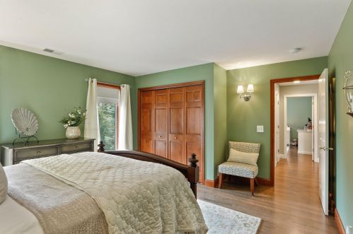 3315 Crestmoor Dr, Saint Paul MN  55125-5006 exterior
