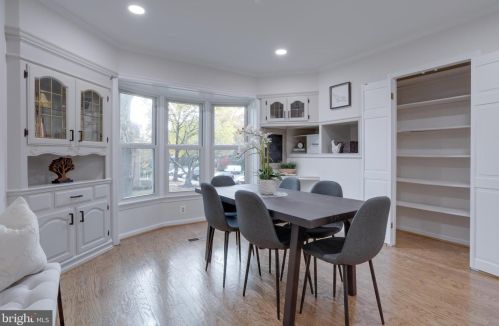 2409 Falls Place Ct, Falls Church, VA 22043-3010