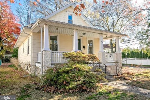 121 Oswego Ave, Camden, NJ 08106-2050