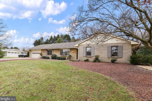 16605 Mosby Dr, Williamsport, MD 21795-1415