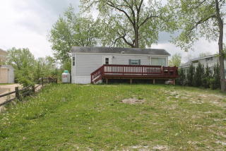 135 Fossil Lake Rd, Lorenzo, IL 60481-8532