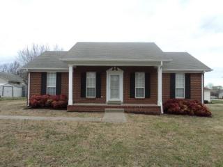 2631 Queen Anne Ct, Springfield, TN 37172-3965