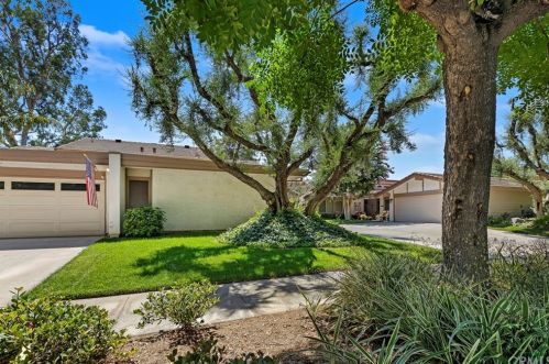 602 Via Zapata, Riverside CA  92507-6424 exterior