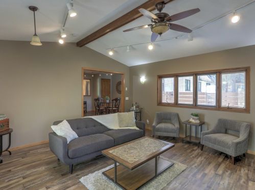 4940 Cedar Ave, Minneapolis MN  55417-1237 exterior