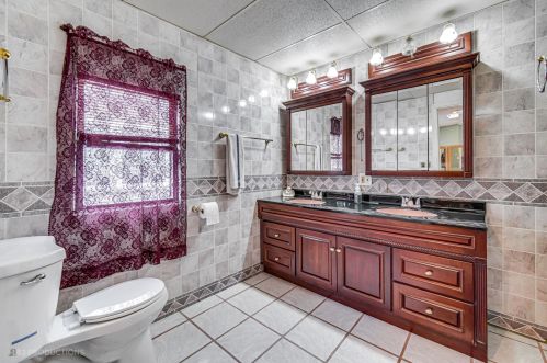 2835 Cuyler Ave, Forest View IL  60402-2715 exterior