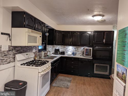 1012 Broadway, Hanover PA 17331-2500 exterior