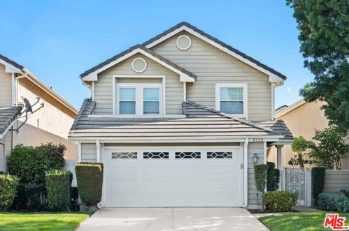 8728 Dartford Pl, Inglewood, CA 90305-2217