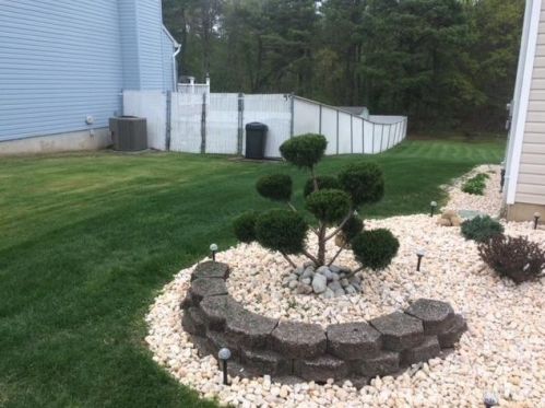 20 Emily Dr, Old Bridge, NJ 08857-3809